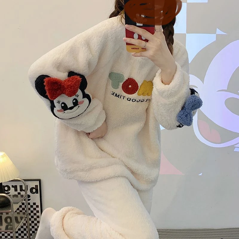 女士冬季长袖加厚珊瑚绒法兰绒卡通保暖睡衣家居服