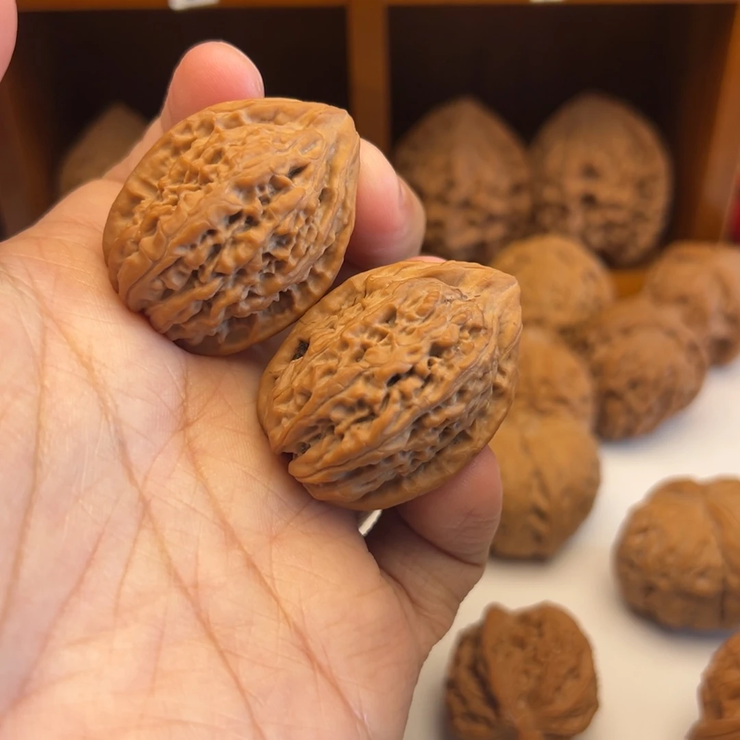 文玩核桃吊坠30尺全品秦鸡野生