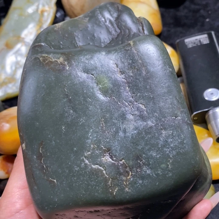 未镶嵌和田玉（糖玉）挂件王*奇