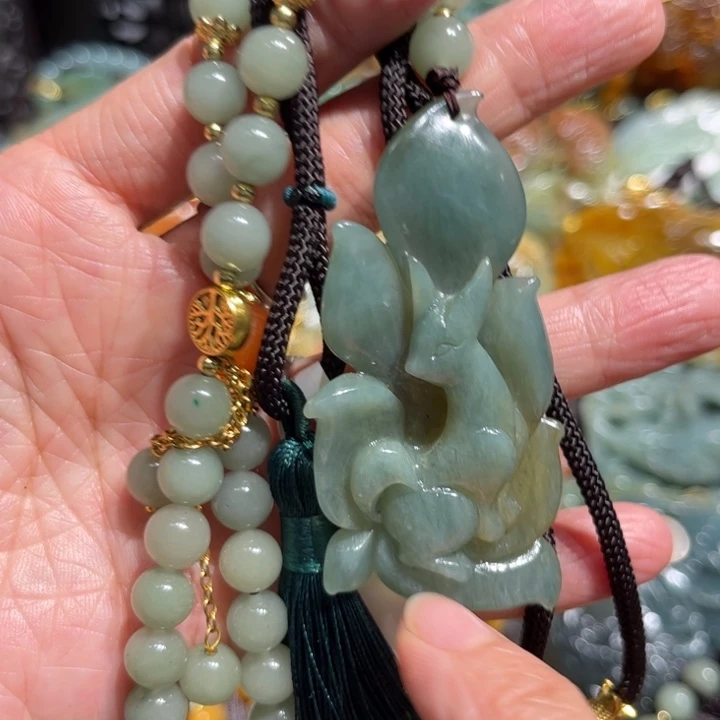岫玉未镶嵌毛衣链