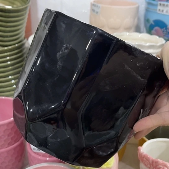 多肉绿植陶瓷花盆9.9包邮，有孔