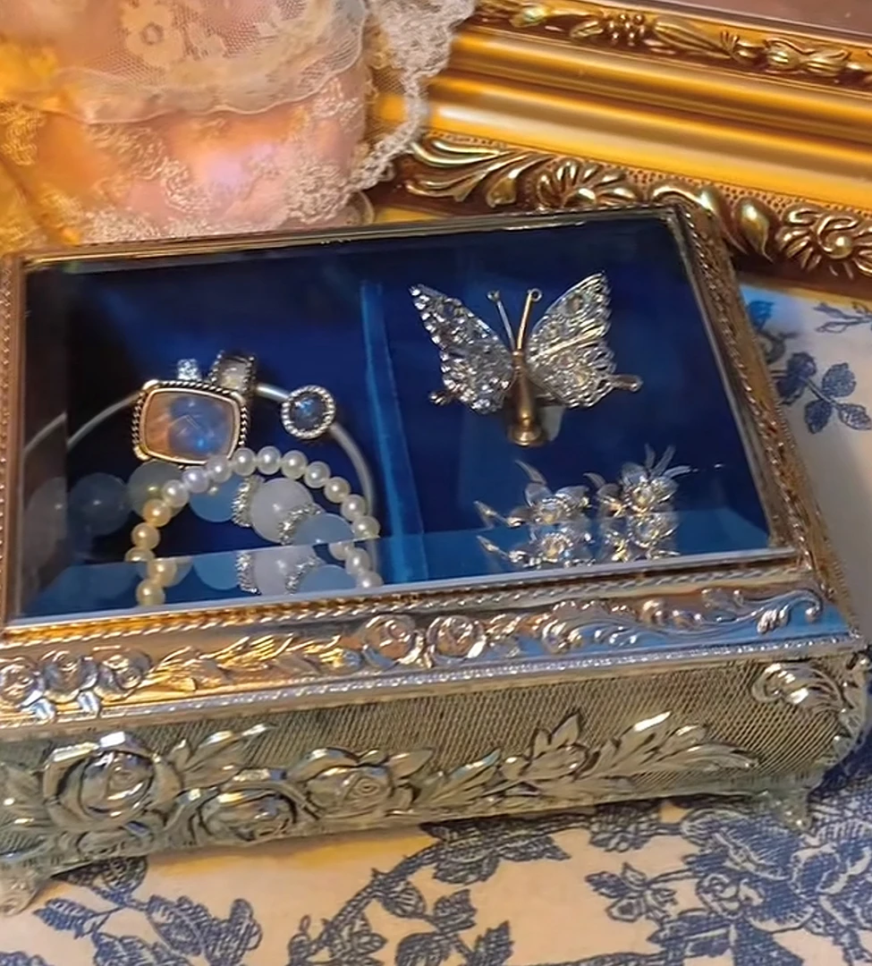 首饰盒/箱 直播点款专用，直拍联系客服蝴蝶首饰盒音乐盒送女友