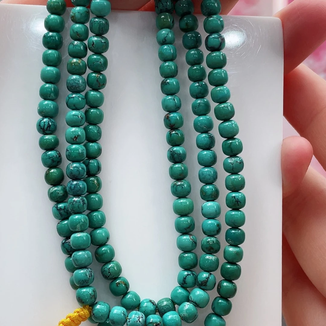 绿松石颈饰未镶嵌