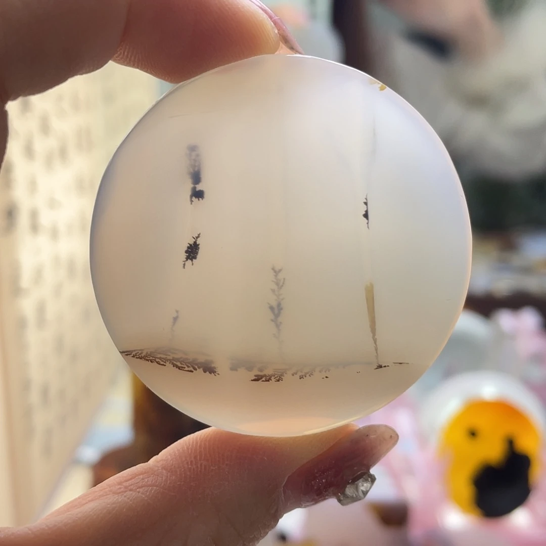 玛瑙/玉髓未镶嵌珠宝奇石