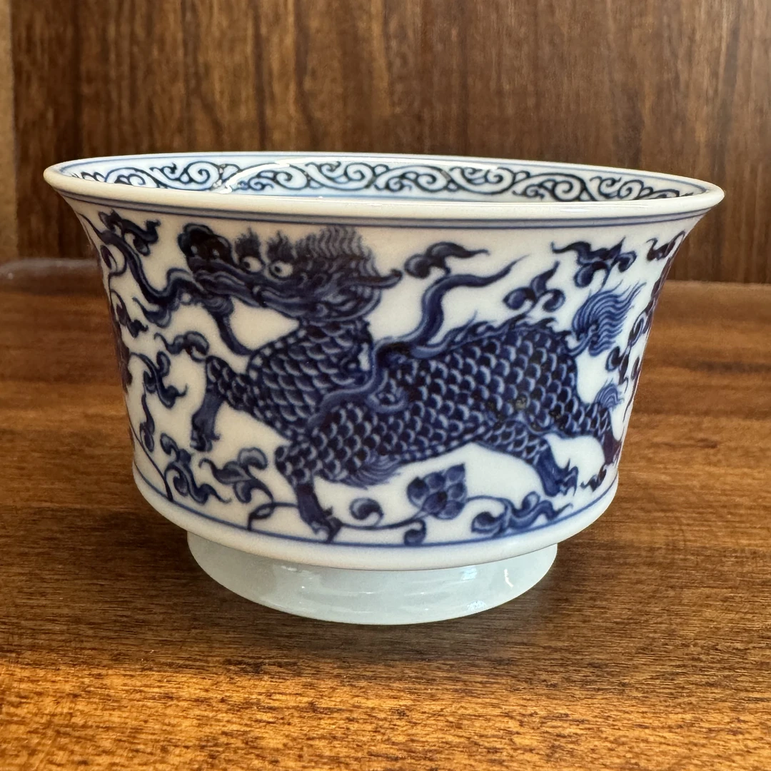 景德镇青花麒麟追凤主人杯