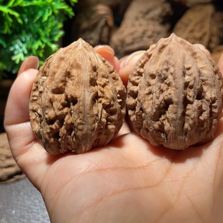 把件文玩核桃东北楸子小雪87