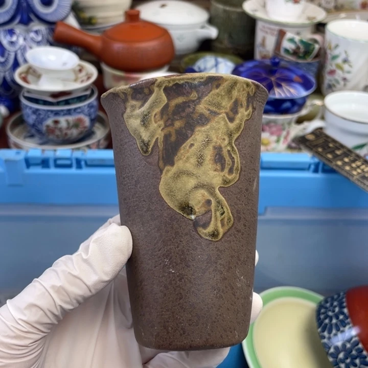 他家瓷器真美…开播了