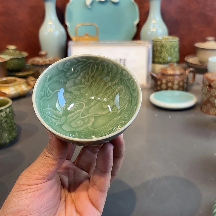瓷片龙泉青瓷龙泉青瓷