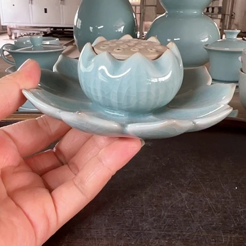 汝瓷微瑕香插福利