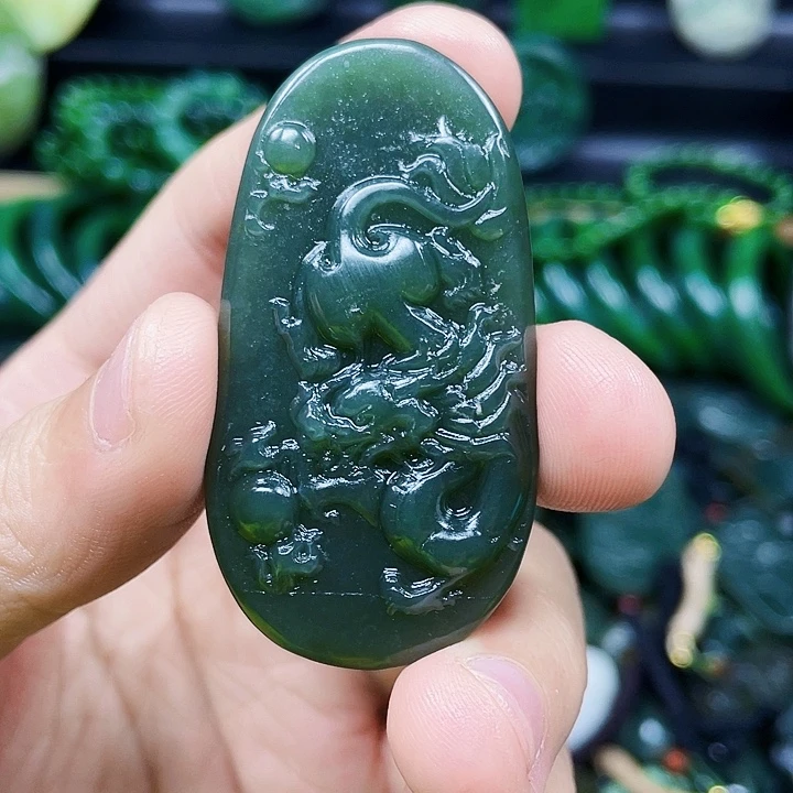 和田玉未镶嵌挂件