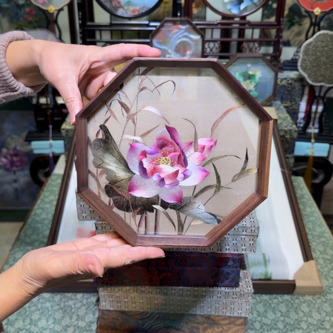 刺绣手工苏绣工艺制作技艺精湛