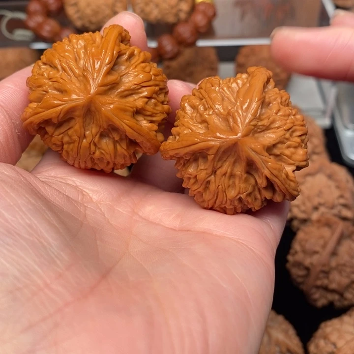 吊坠文玩核桃唯**富文山