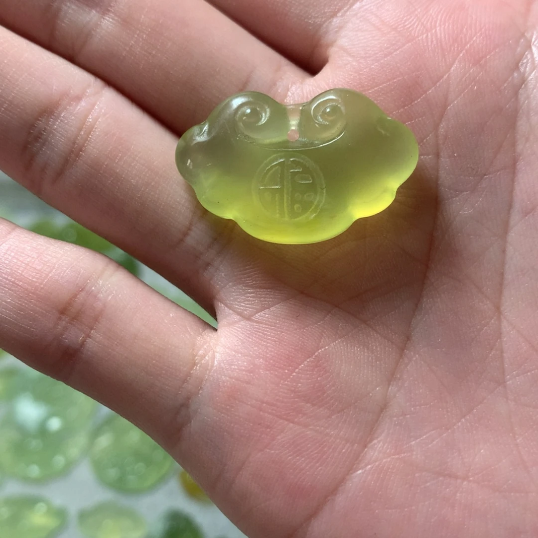 蛇纹石玉合金颈饰