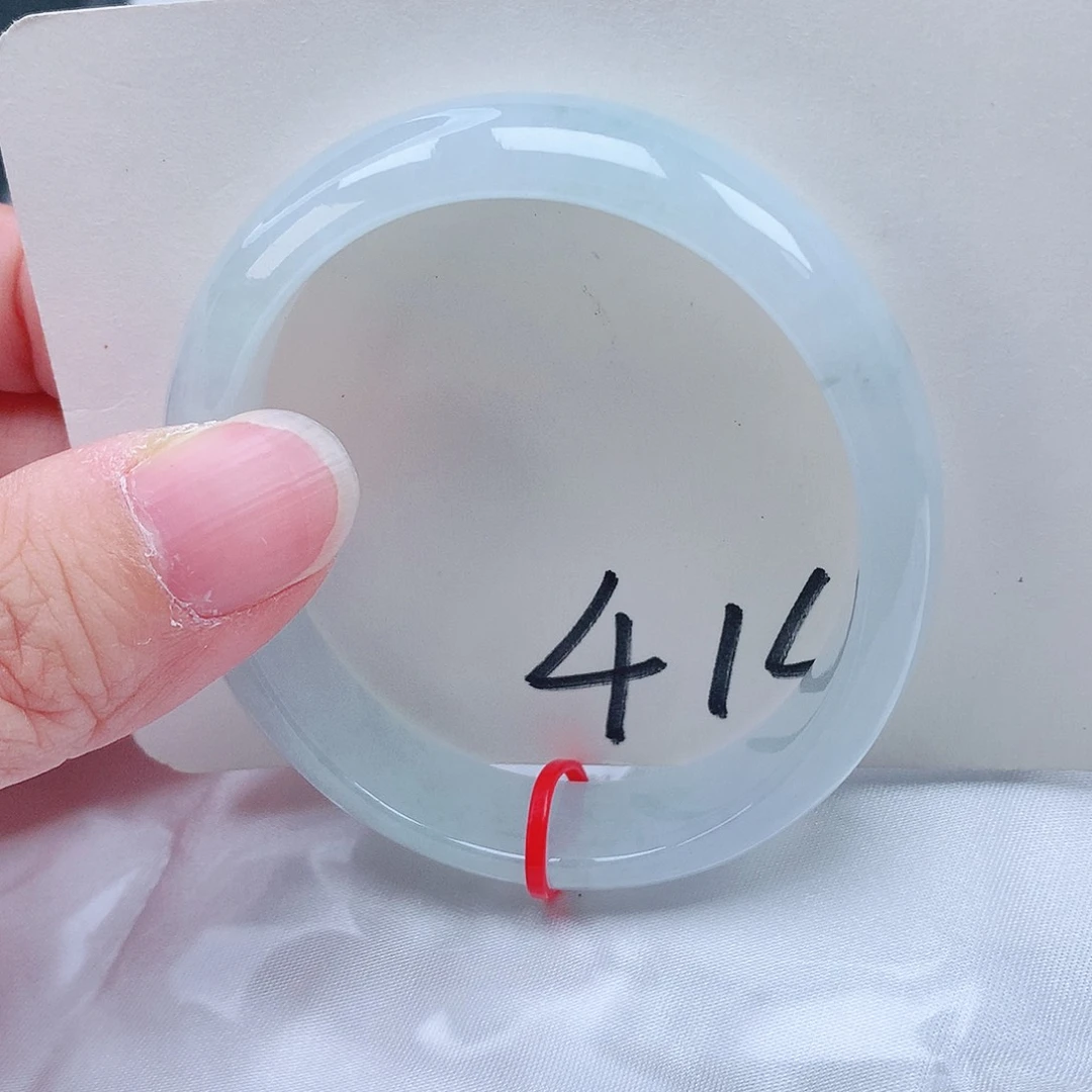 翡翠未镶嵌手镯（贵妃镯）翡翠