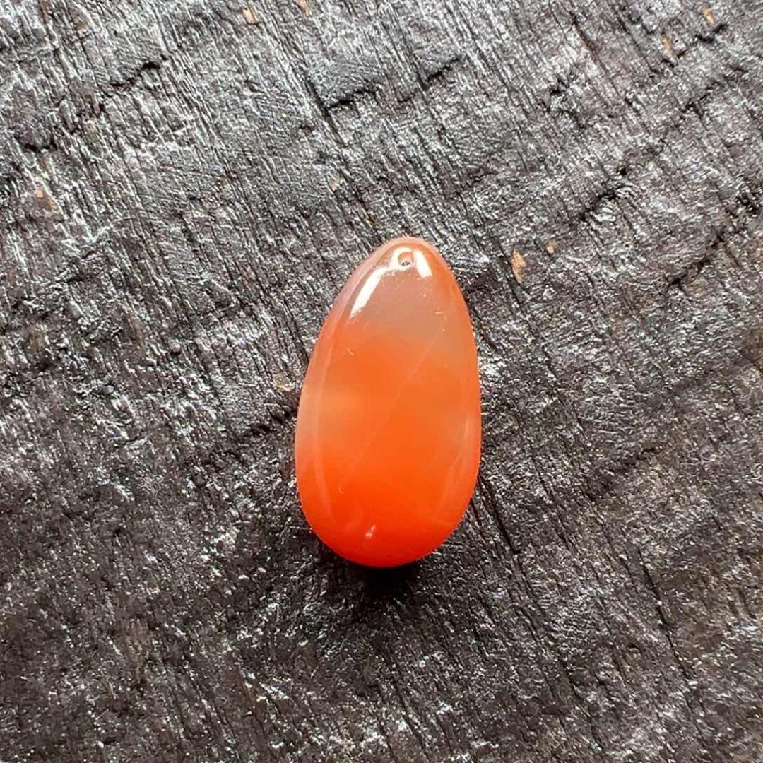 未镶嵌吊坠南红玛瑙