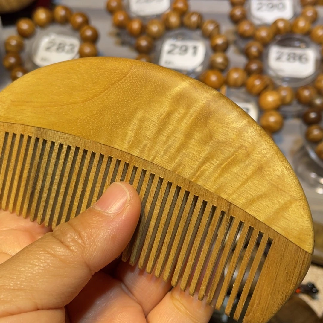其他楠木（金丝楠）半月梳