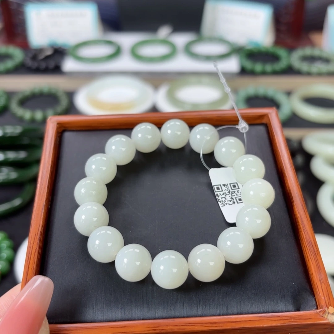 和田玉未镶嵌手链