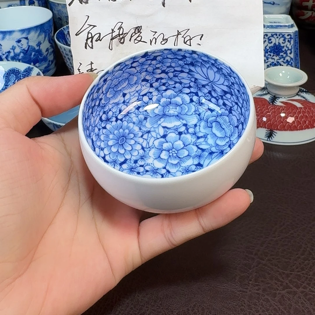 现代景德镇陶瓷杯