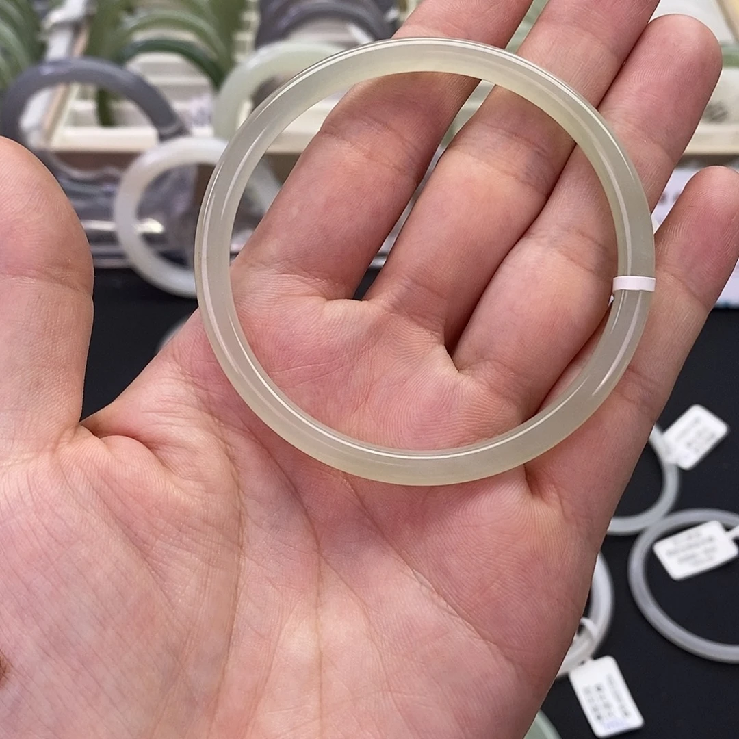 和田玉未镶嵌珠宝奇石58