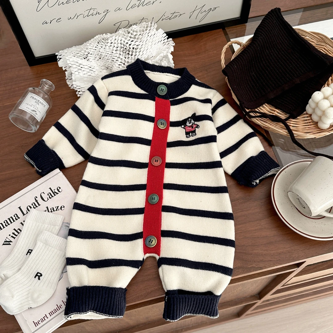 婴幼儿春装连体衣宝宝满月百天衣服秋季款男女童针织毛衣外出爬服