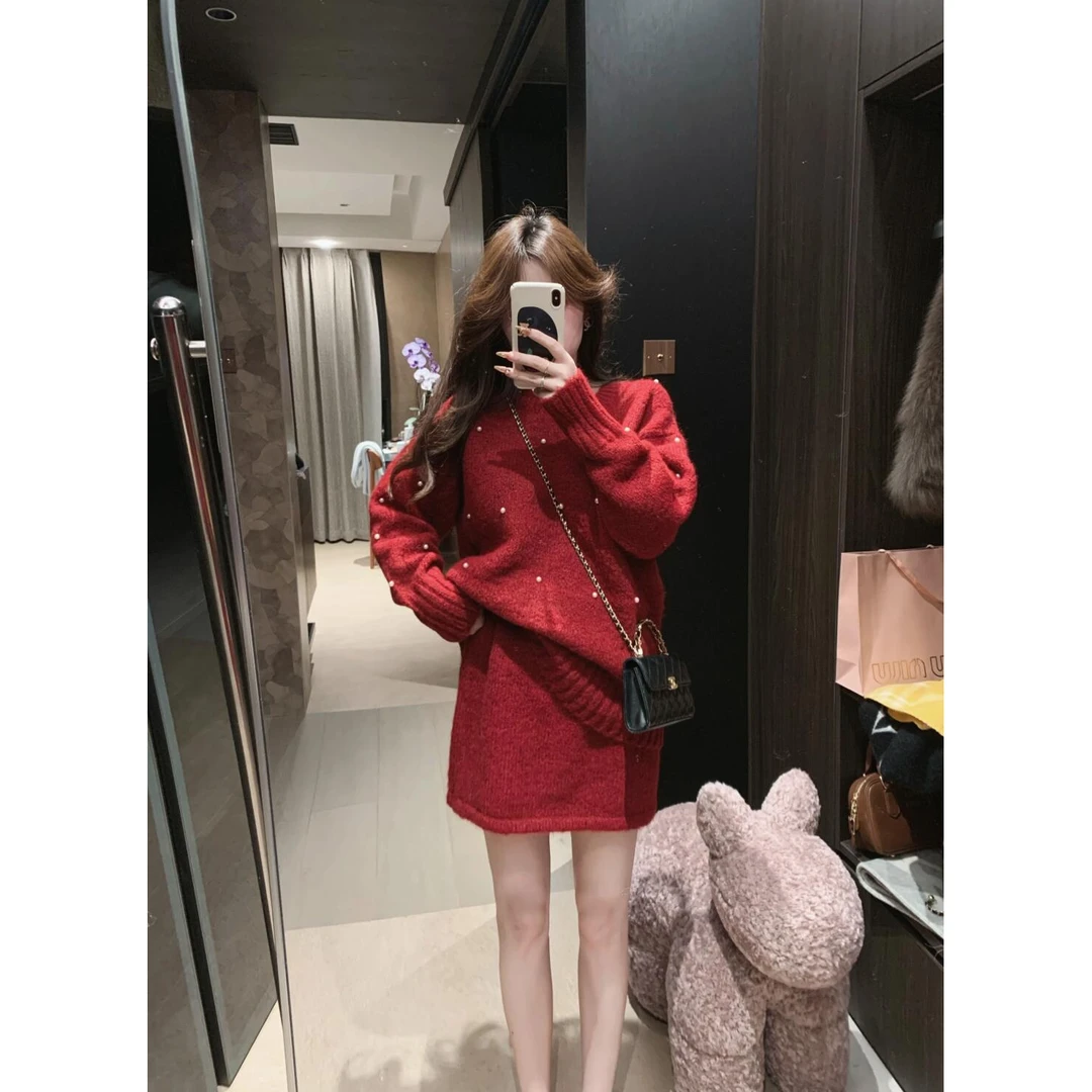 时尚套装女2025冬季新款气质减龄圆领波点毛衣显瘦休闲百搭半身裙