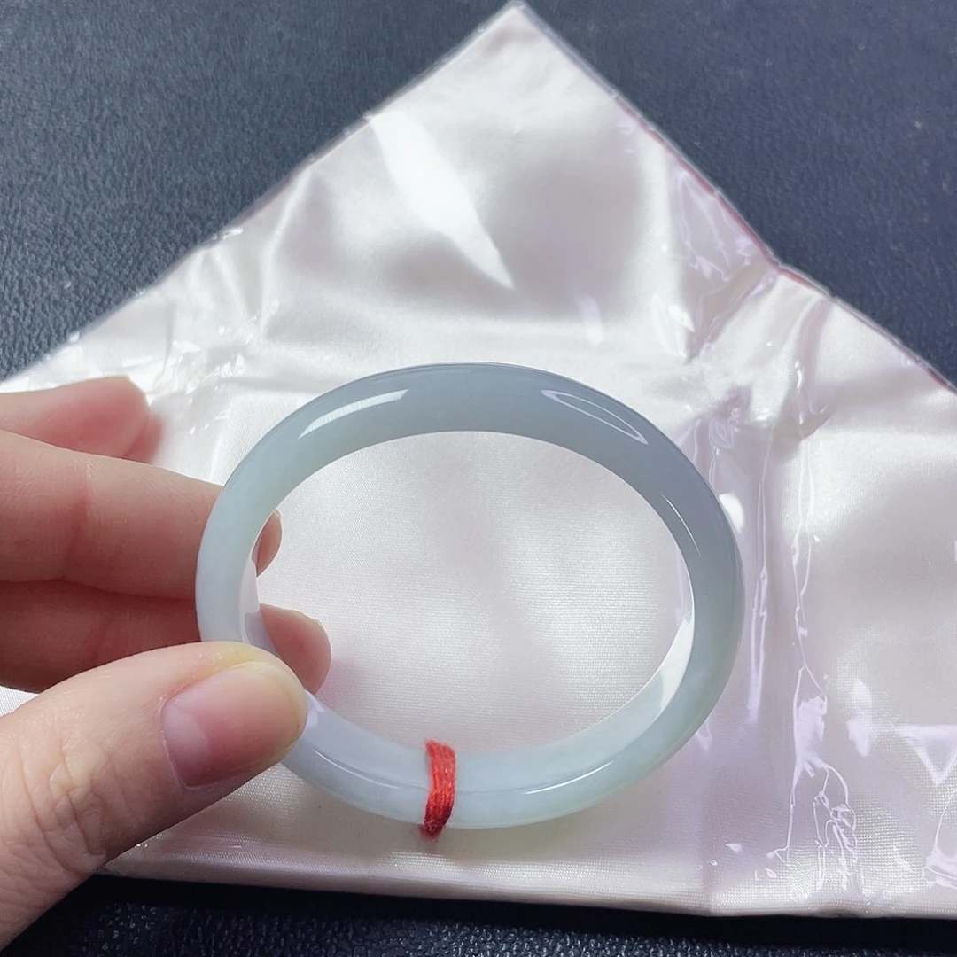 翡翠未镶嵌手镯贵妃54,5宽12厚7.8