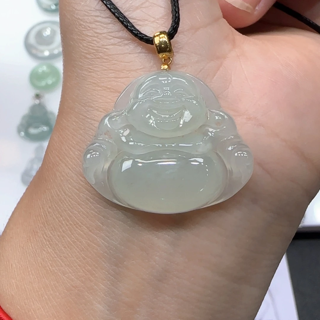 翡翠未镶嵌颈饰佛公