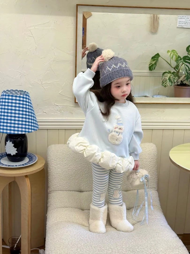 2025深秋冬款女童加绒加厚上衣可爱雪人洋气卫衣裙条纹打底裤套装