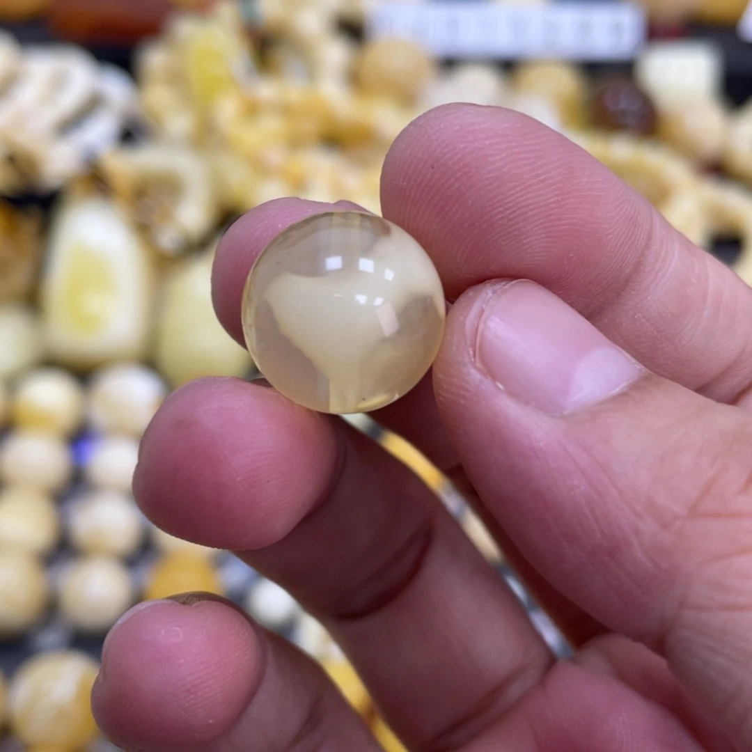 未镶嵌琥珀珠宝奇石15mm特色荧光瑕疵