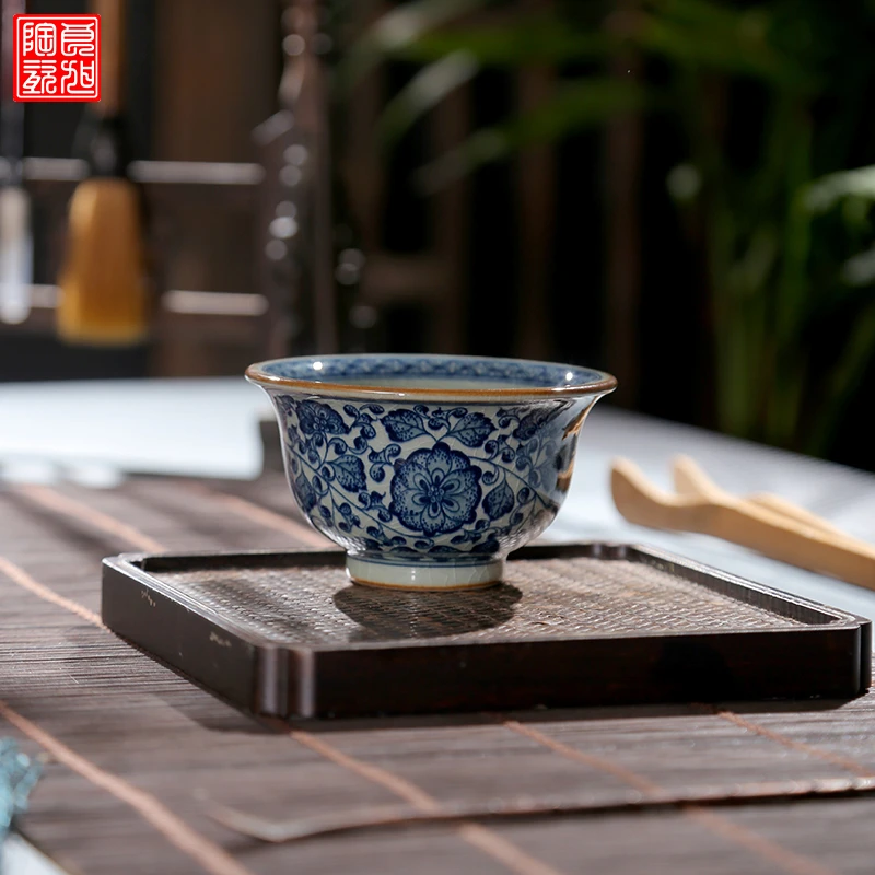 老陶泥柴窑手工手绘柴窑缠枝莲压手主人杯复古冰裂纹青花茶器茶杯