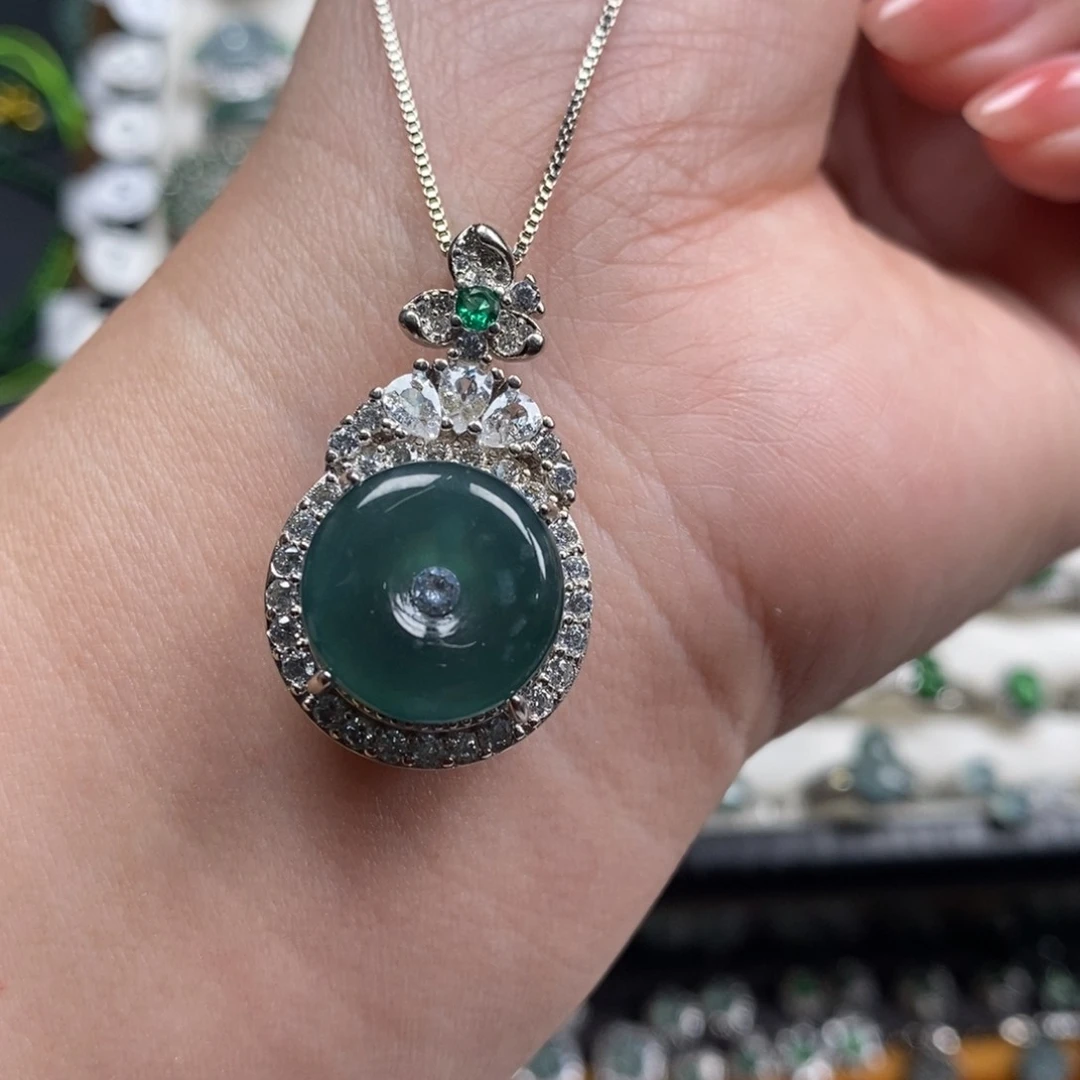 未镶嵌挂件翡翠翡翠