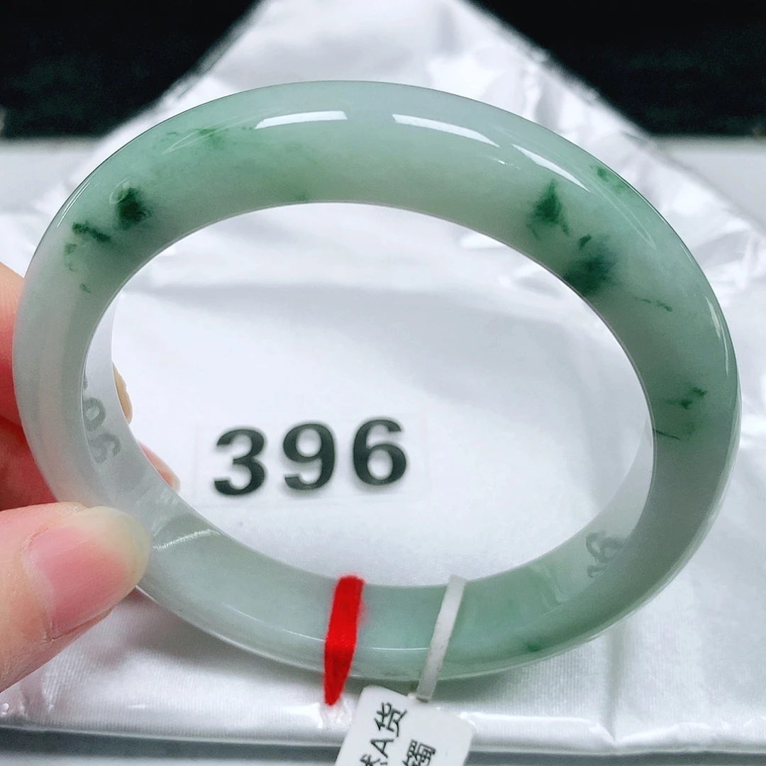 翡翠未镶嵌手镯21 号翡翠手镯 圈口61.5