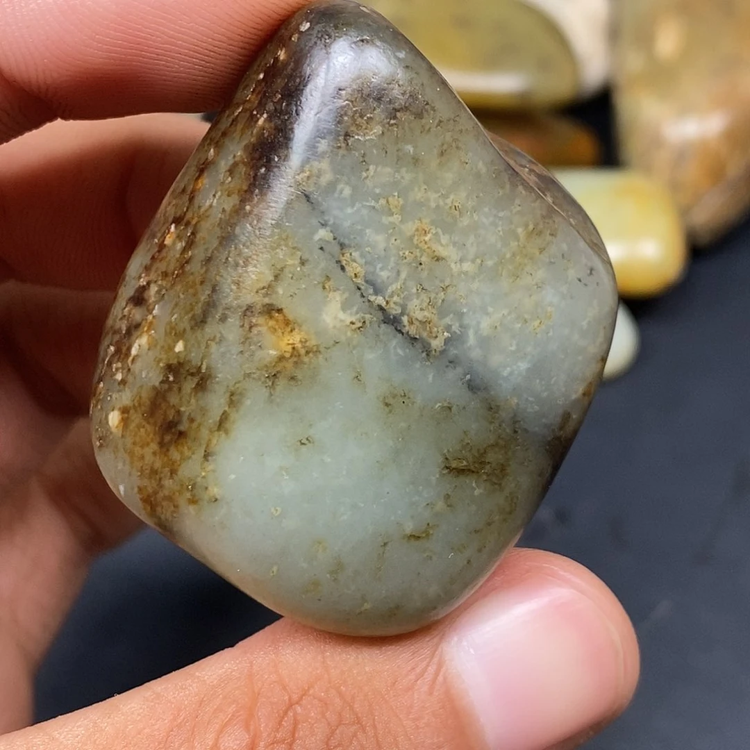 和田玉（糖玉）未镶嵌挂件