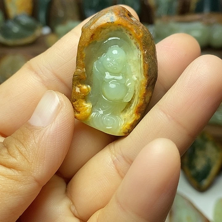 岫岩河磨玉（透闪石质玉）未镶嵌颈饰