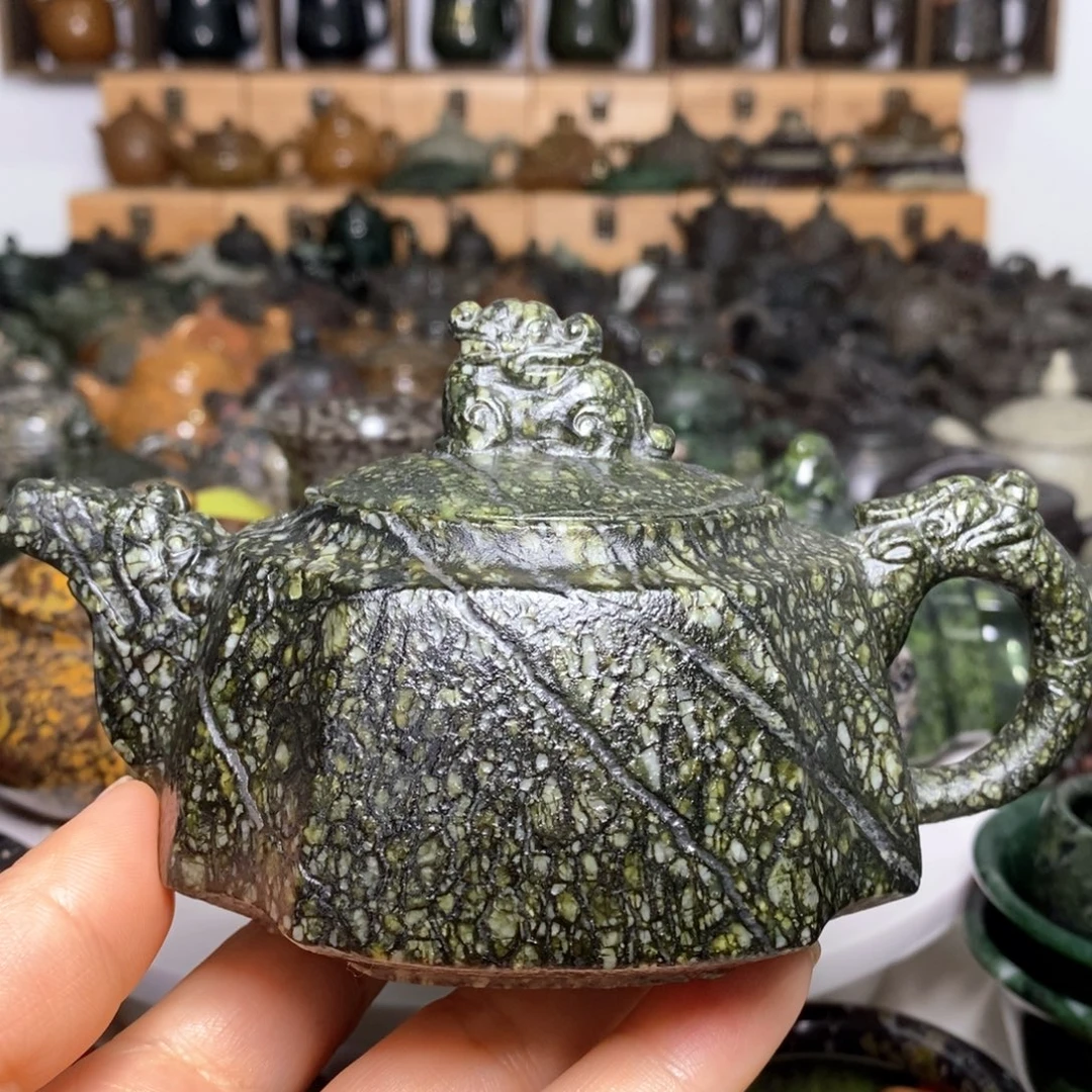 藏玉药王石蛇纹料龙尊壶240cc