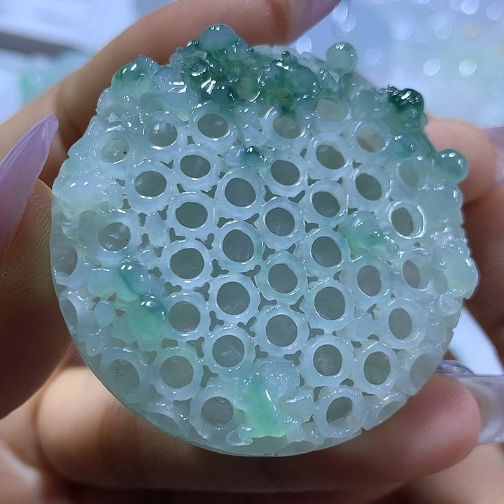 翡翠未镶嵌颈饰天然翡翠A货吊坠