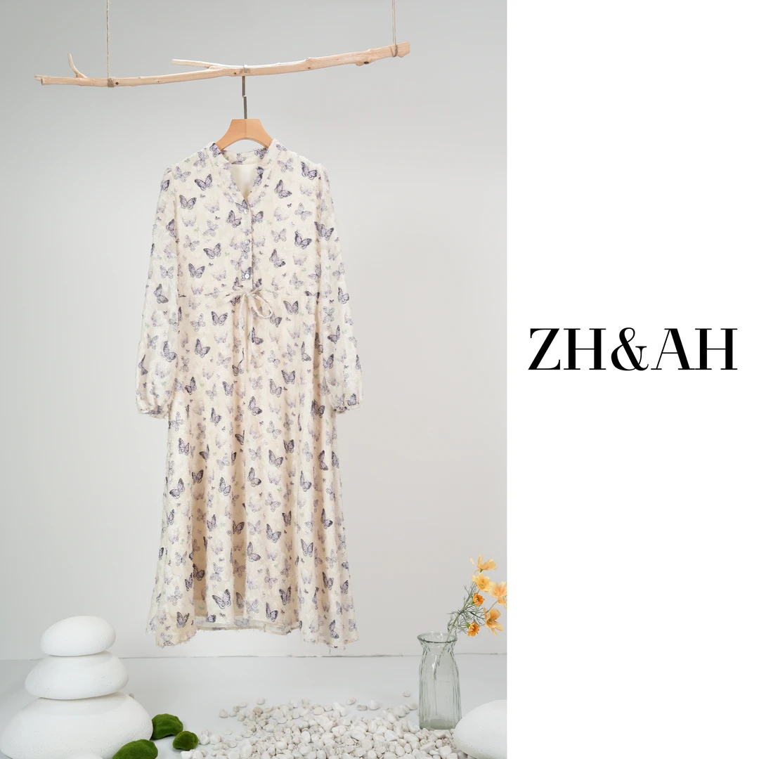 ZH&AH【星愿彩蝶】秋季新款时尚气质百搭设计师款孕期碎花连衣裙