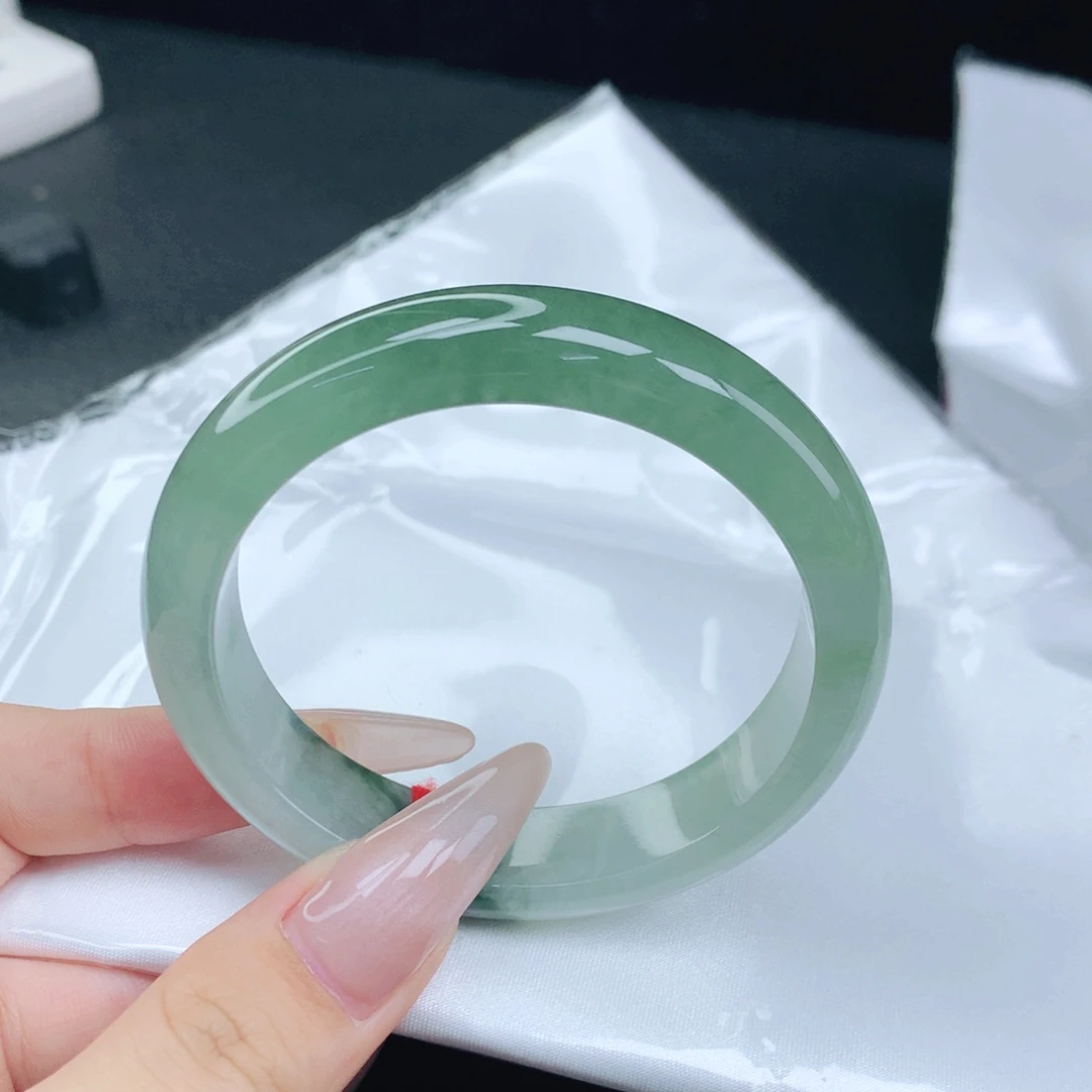 翡翠未镶嵌手镯54-55圈口