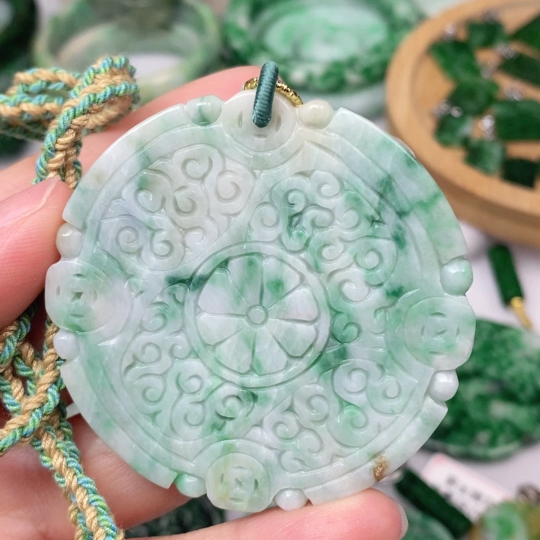 南***南翡翠未镶嵌吊坠(不含链)