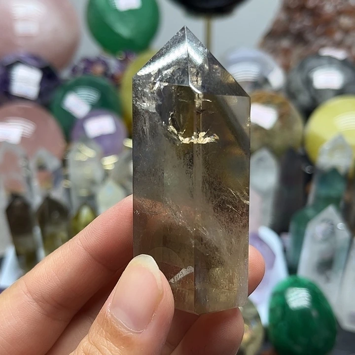 未镶嵌珠宝半成品水晶88克茶水晶柱