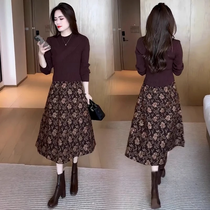 时尚洋气针织长袖连衣裙女秋季新款中长款显瘦假两件配大衣打底裙