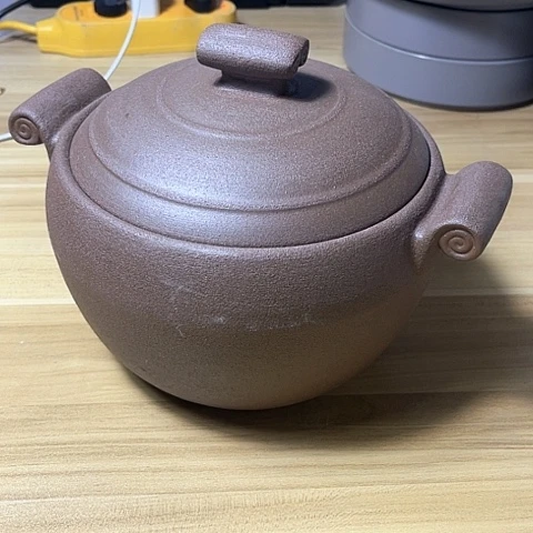 微瑕，明火，口径19，高度12，2L变形单盖