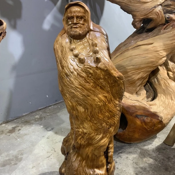 香杉木天然根雕落地摆件