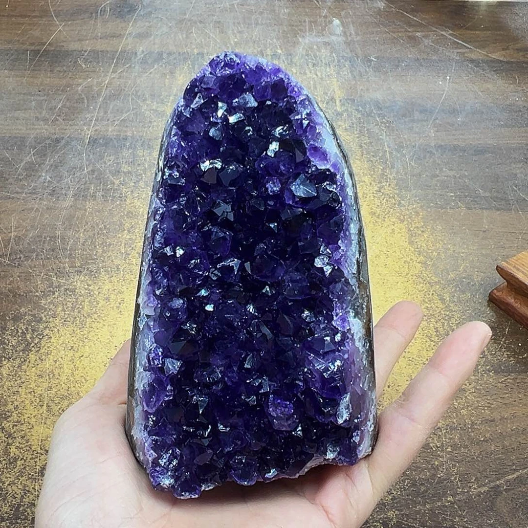 紫晶摆件未镶嵌晶体