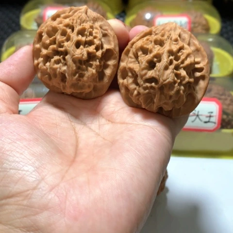 吊坠文玩核桃龙骨