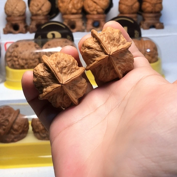 吊坠文玩核桃云南铁核桃