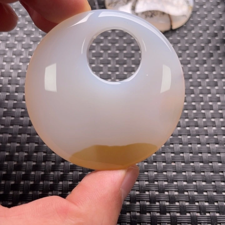 赛***生玛瑙/玉髓未镶嵌颈饰