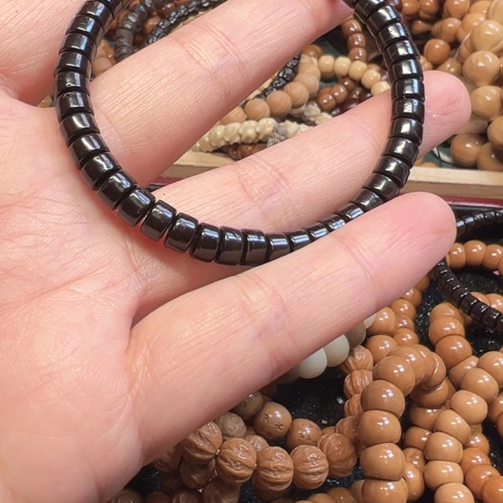 7左右耶蒂手串单圈