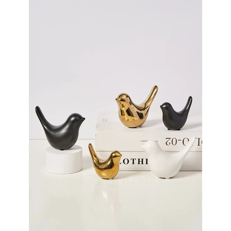 北欧现代轻奢简约客厅玄关书架陶瓷金色小鸟软装饰品创意酒柜摆件