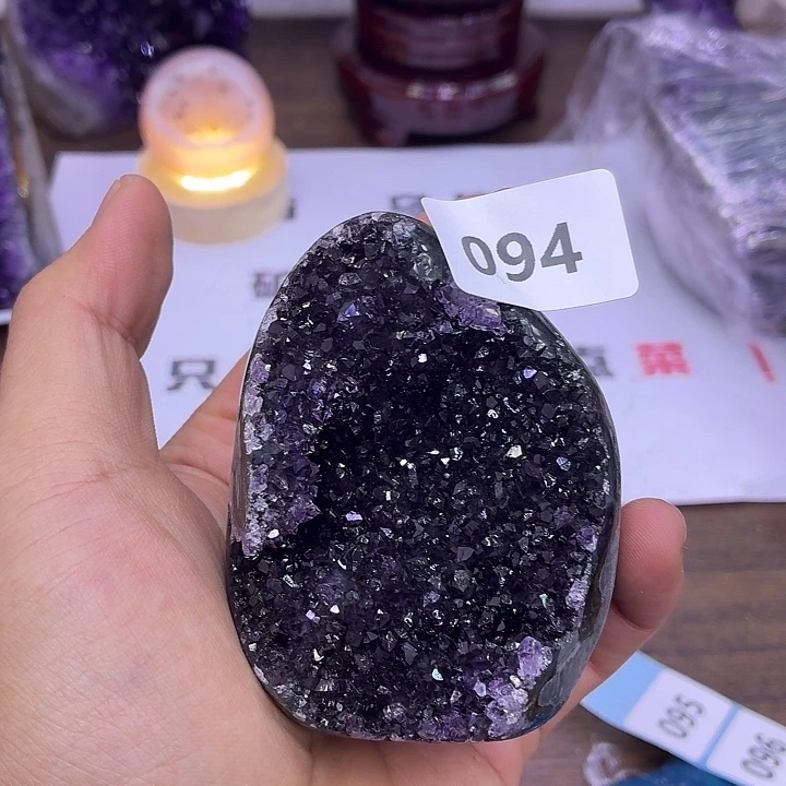 未镶嵌大型摆件（非配饰）紫晶